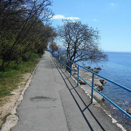 App Sandra 3 Bedrooms On 112m2 Kostrena Apartment