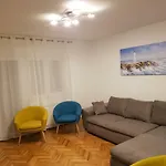 Appartamento App Sandra 3 Bedrooms On 112m2 Kostrena