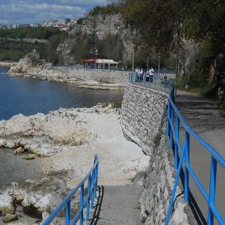 App Sandra 3 Bedrooms On 112m2 Kostrena Apartament