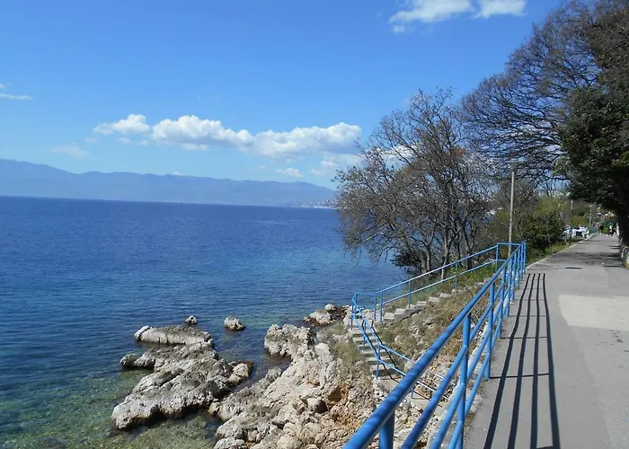 App Sandra 3 Bedrooms On 112m2 Kostrena Šodići