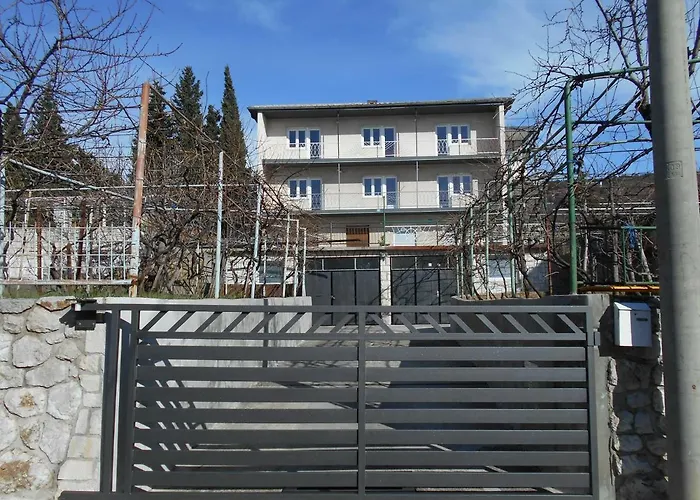 Apartamento App Sandra 3 Bedrooms On 112m2 Kostrena