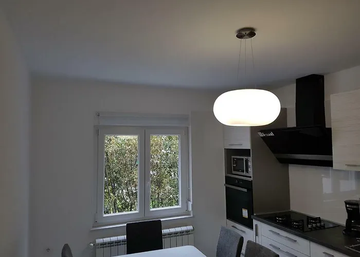 App Sandra 3 Bedrooms On 112m2 Kostrena Sodici